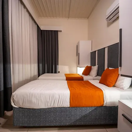 Odin Hotel *